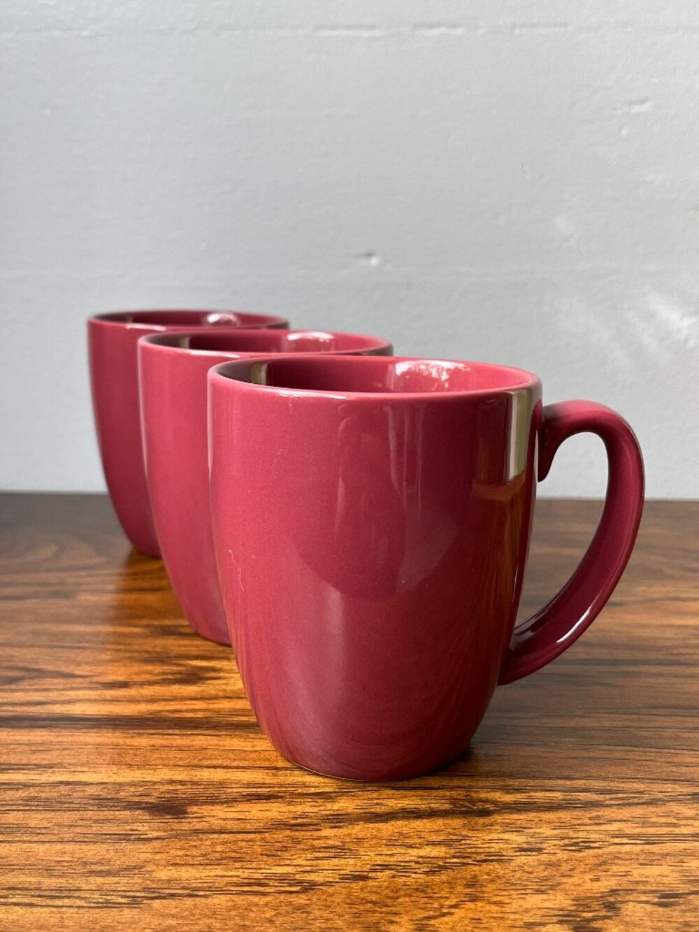 3 Stoneware Coffee Mugs Corelle Coordinates Burgundy Berry Solid Red 12 oz